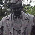 В Москве открыт памятник Александру Твардовскому