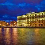 Каким сервисом выбрать гостиницу в Санкт-Петербурге?