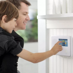 Кому доверить охрану дома