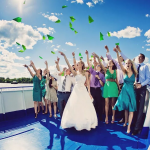 Свадьба на теплоходе – возможные варианты расстановки столов Свадьба на теплоходе – возможные варианты расстановки столов