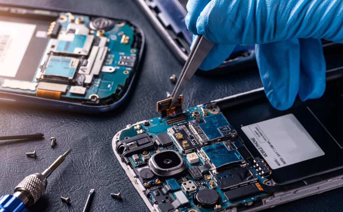 Особенности ремонта телефонов Samsung в Киеве