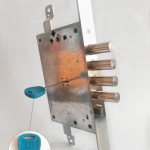 Особенности врезных дверных замков