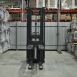 Грузовые штабелеры универсальные возможности