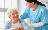 Профессиональные сиделки: забота, которой можно доверять