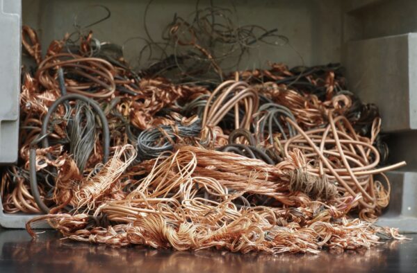 Что нужно значь о сдаче цветного металла