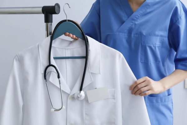 Комплексное оснащение лабораторий и производственных зон от Мебель Есд